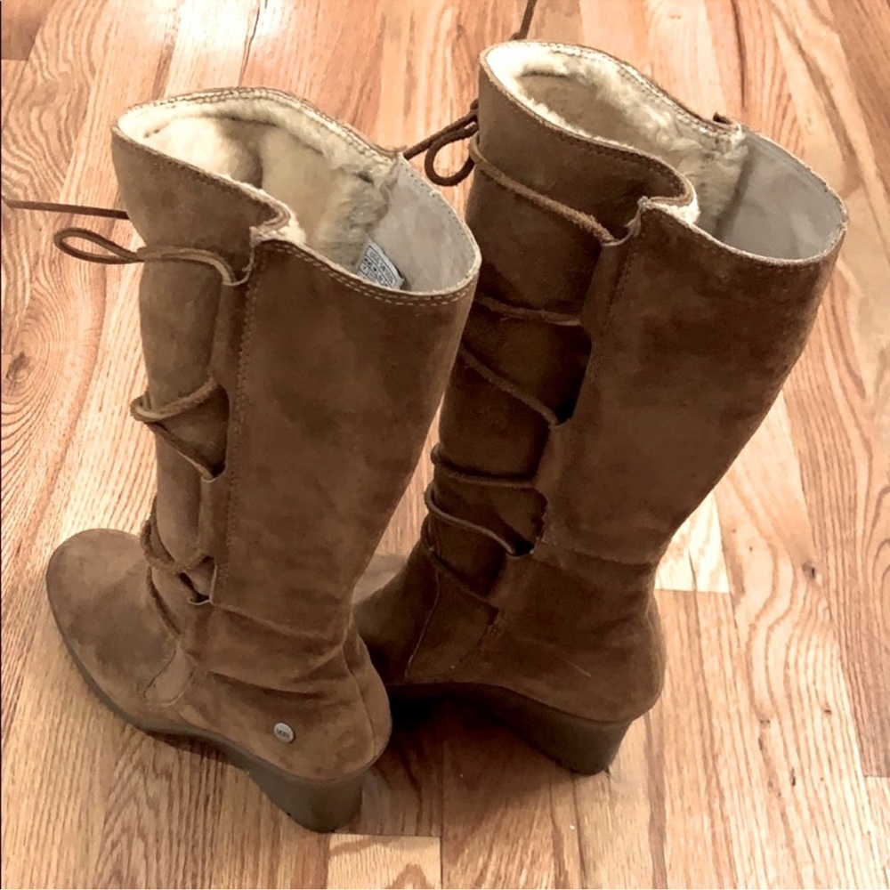UGG Original Australia Lace up wedge boots genuine shearling fur lined suede